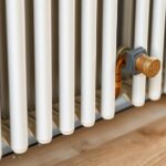 Heizung entlüften und Druck prüfen: Ablauf, Werkzeug, häufige Fehler